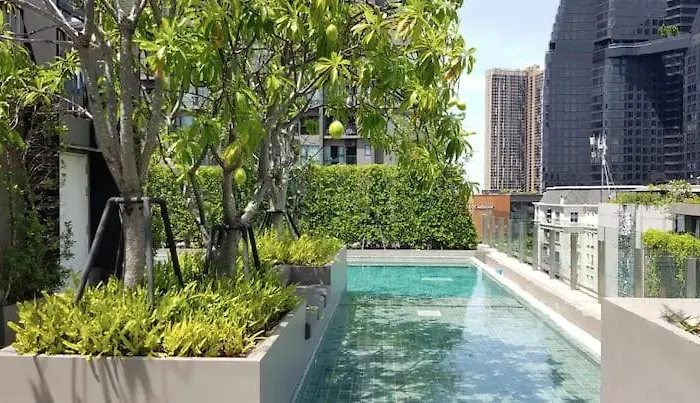 Luxury 2br With Sky Pool & Gym Near Bts Thong Lo * 曼谷