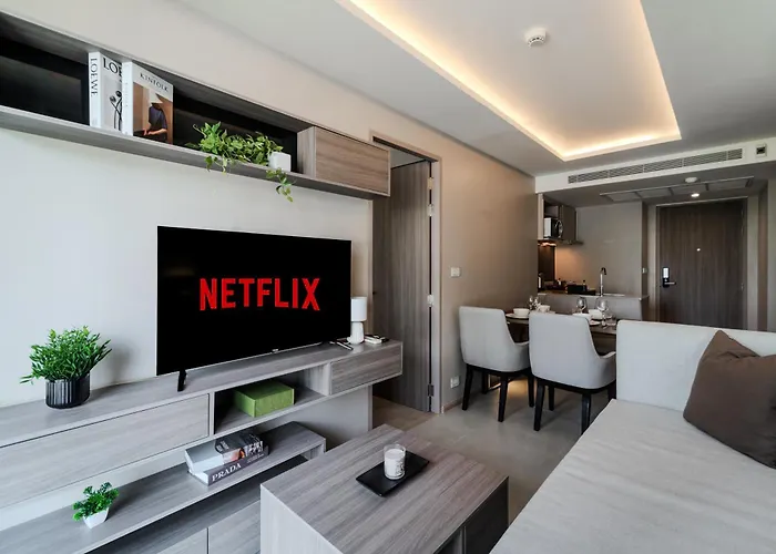 Luxury 2br With Sky Pool & Gym Near Bts Thong Lo *