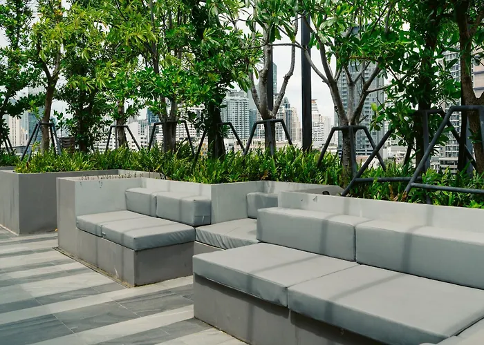 公寓 Luxury 2br With Sky Pool & Gym Near Bts Thong Lo